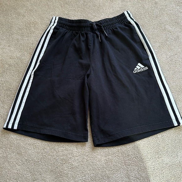 EUC Adidas men’s sweat shorts - Picture 1 of 7